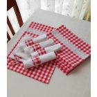 Tányéralátét szett,piros kockás 