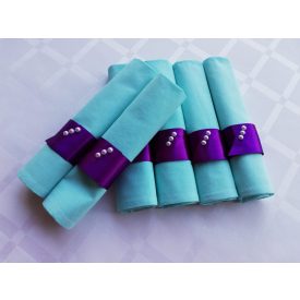 Textil szalvéta lila szalvétagyürűvel